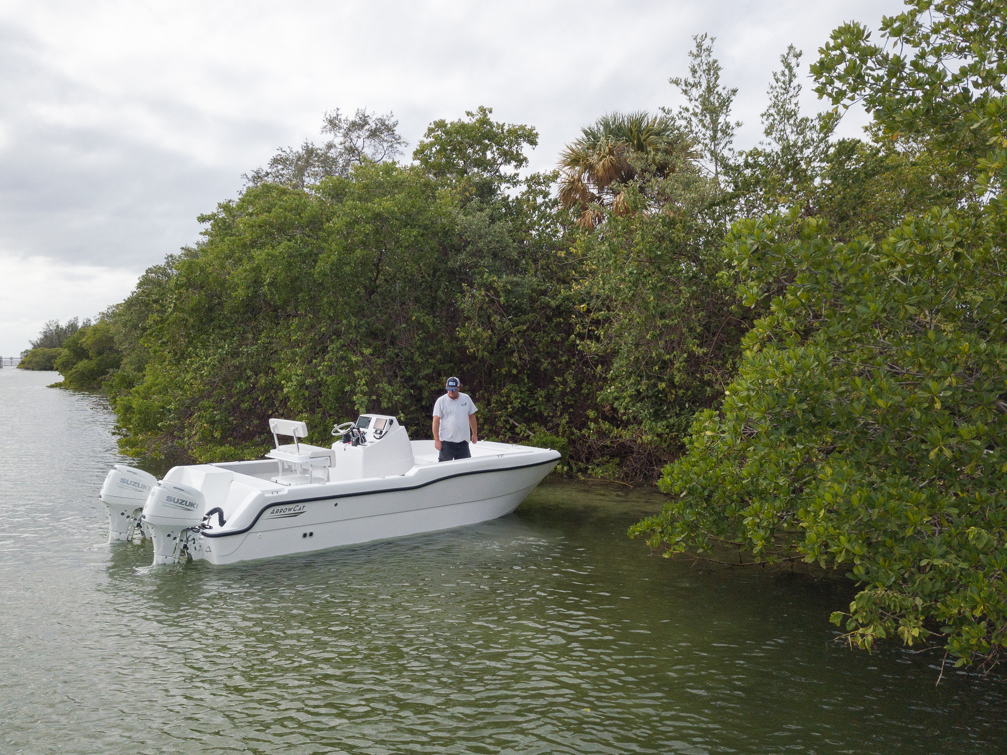ArrowCat 20' center console powercat boat on the water in clearwater, Florida