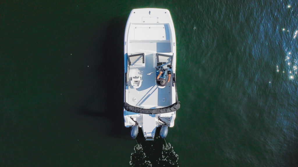 overhead view ArrowCat 20 dc