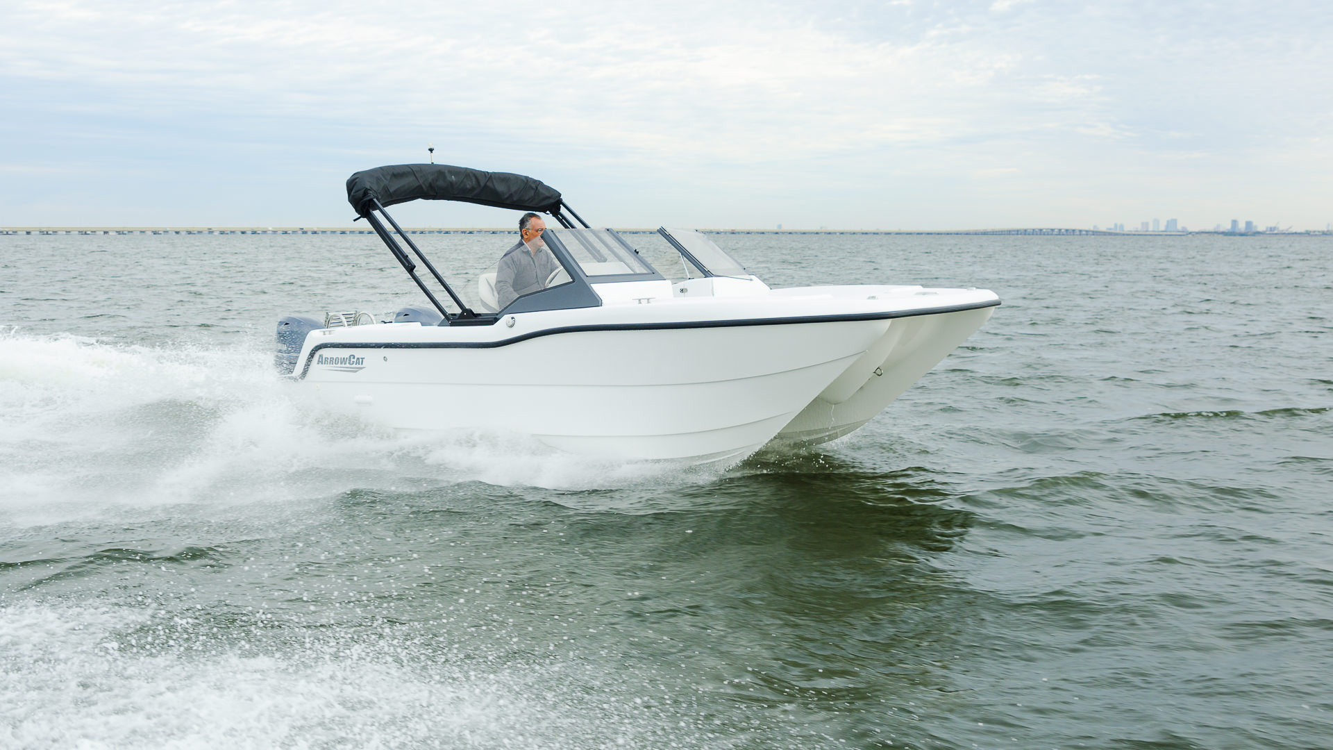 20' power cat boat